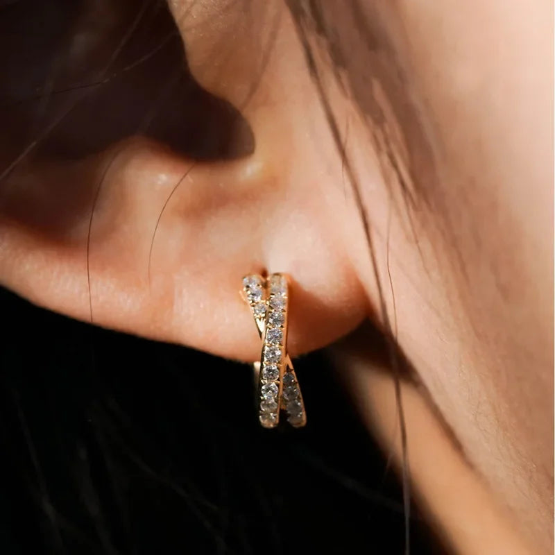 Elegant Crossing Zircon Silver Studs™
