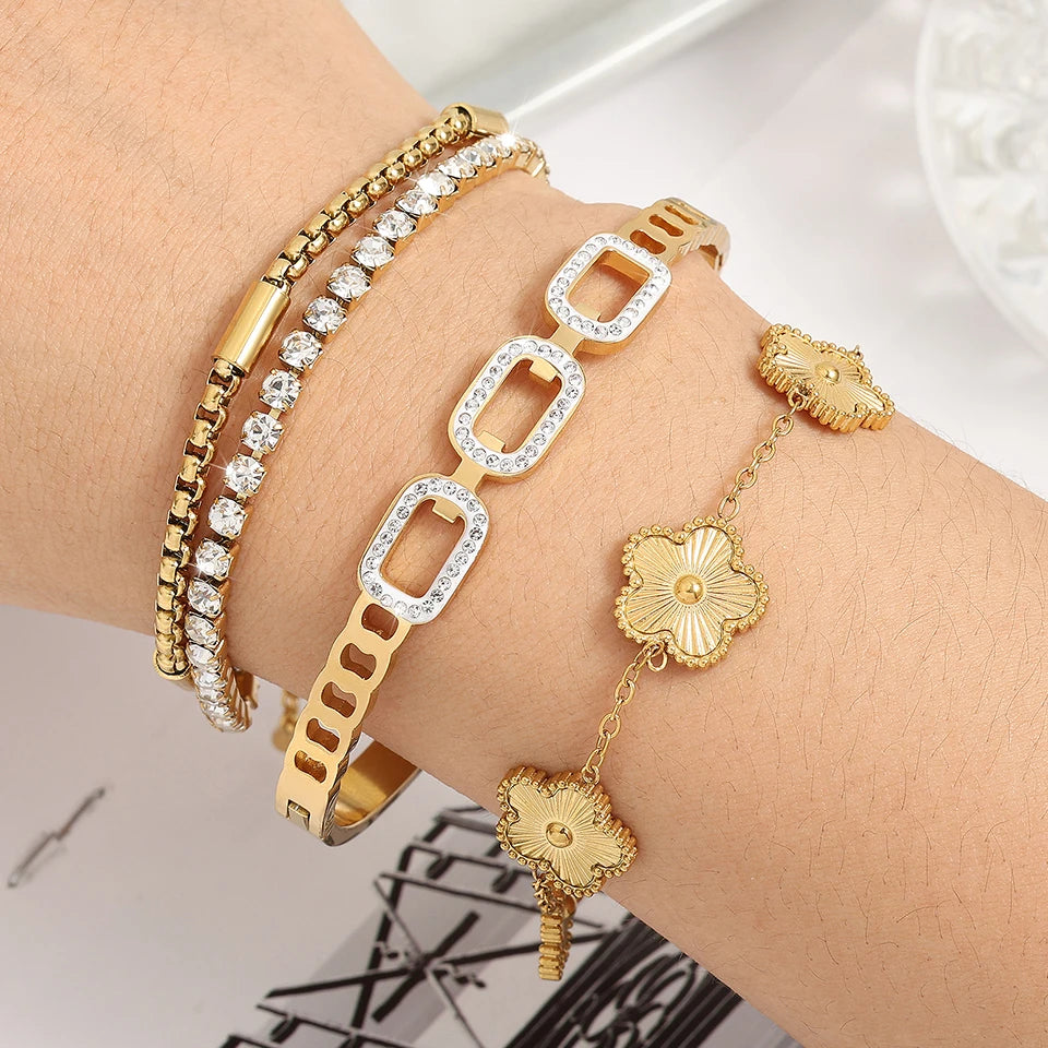 Stunning Gold Stacked Bangles Set™