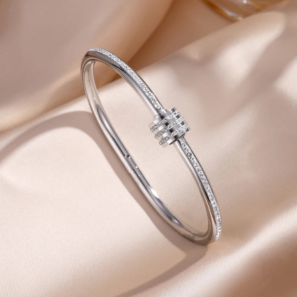 Sparkling Elegance Bracelet Set™