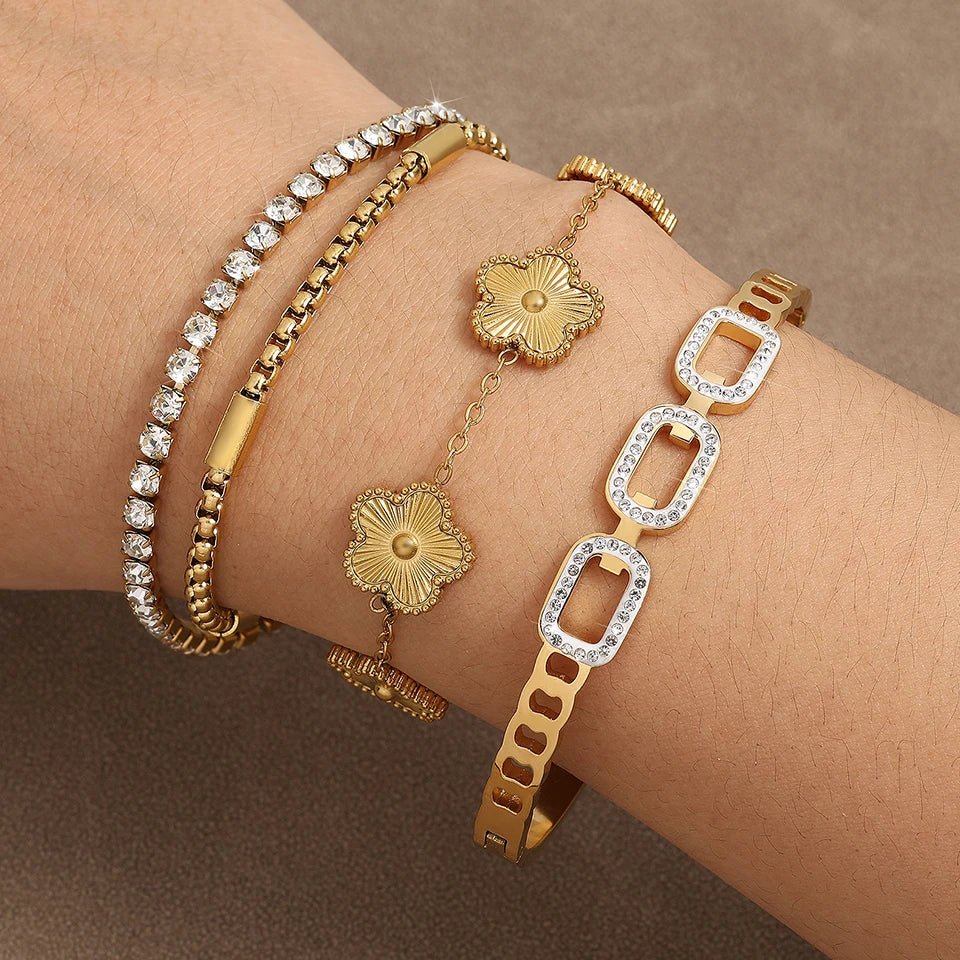 Stunning Gold Stacked Bangles Set™